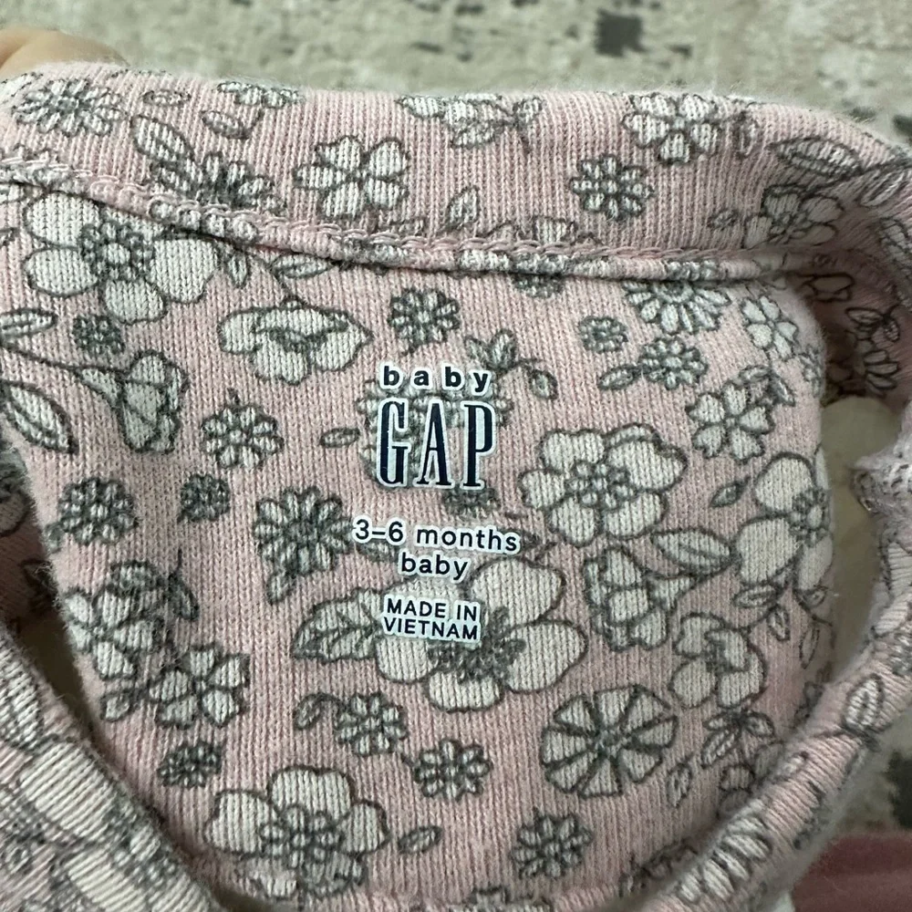 Gap Baby Fleece Long Sleeve One-Piece Size 3-6 Months